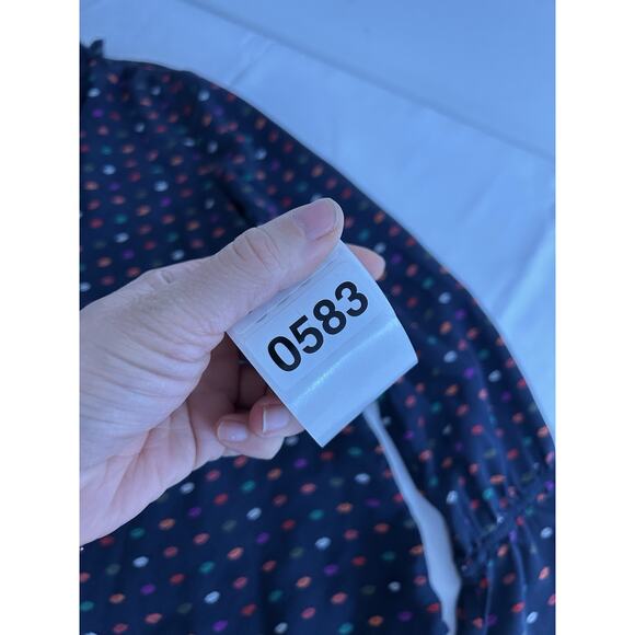 Jcrew 100% Silk Blouse Top Ruffle Navy Lips Long Sleeve Women's Size‎ 6 Split - Picture 9 of 9